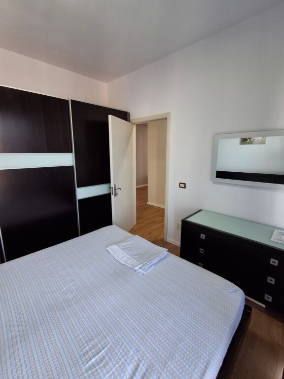 📍🏡APARTAMENT 2+1 ME QIRA NË VLORË – SALVADORE