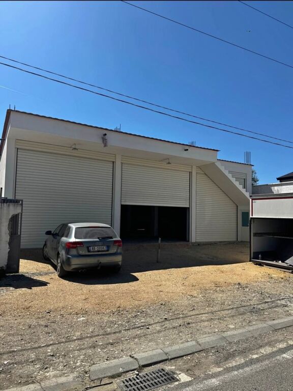 WAREHOUSE 200 M FOR RENT- VALIAS I RI, TIRANA