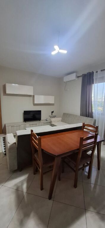 APARTAMENT ME QERA 1+1 LAPRAKE 40.000 LEKE FH-79537