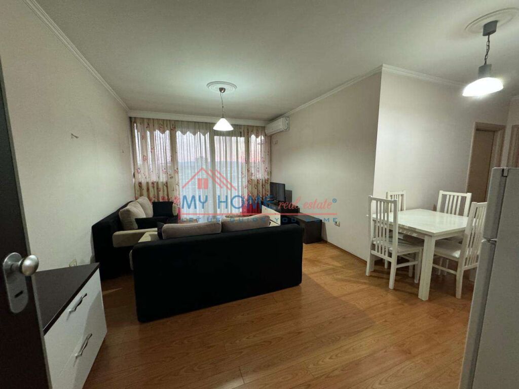 Apartment 1+1 for rent at 21 Dhjetori in Tirana