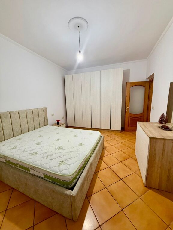 🏠 JEPET ME QIRA APARTAMENT 2+1 TE KRYQËZIMI I BRRYLIT, TIRANË