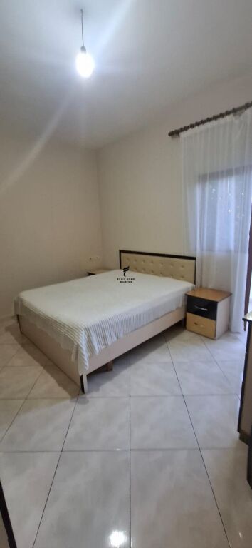 APARTAMENT ME QERA 1+1 LAPRAKE 40.000 LEKE FH-79537