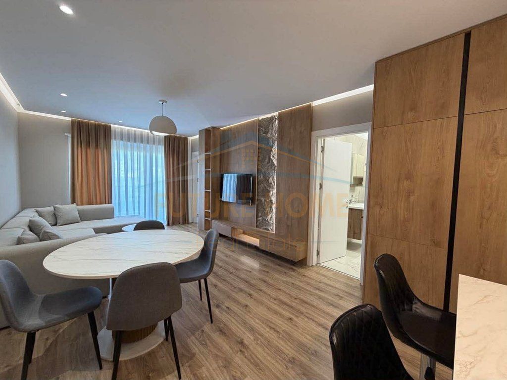 Rent, Apartment 1+1, Complex E88, Laprakë