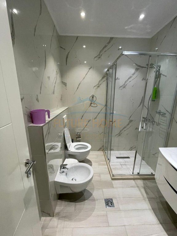 Qera, Apartament 2+1, Mali Robit.Golem