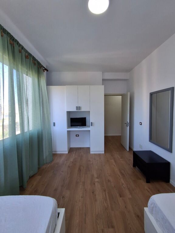 📍🏡APARTAMENT 2+1 ME QIRA NË VLORË – SALVADORE