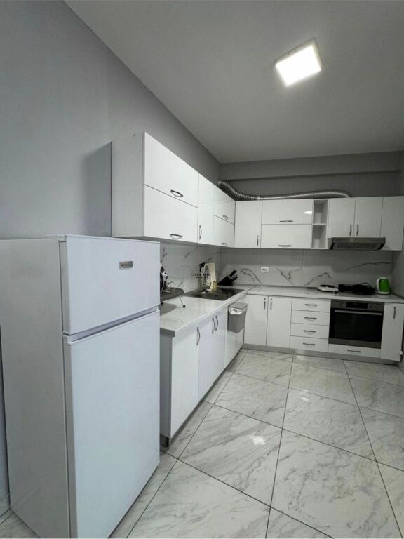 APARTMENT FOR RENT 1+1 PARIS COMMUNE 80,000 LEKE FH-79415
