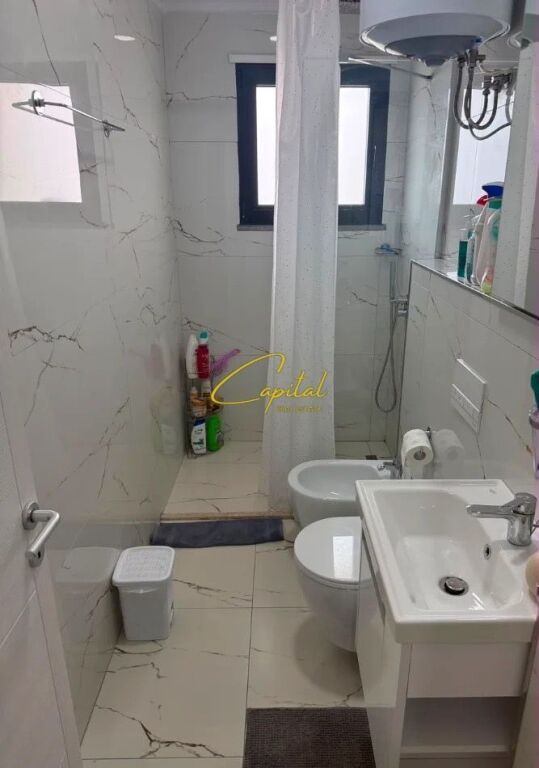 APARTAMENT ME QIRA 1+1 SHKOLLA E BALETIT 65.000 LEKE