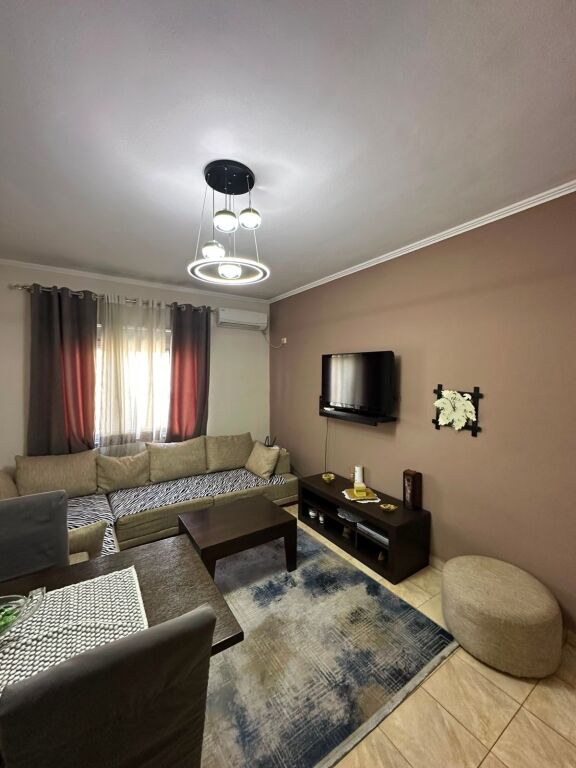 2+1, at 2 Palmat Astir, 142,000 lek negotiable
