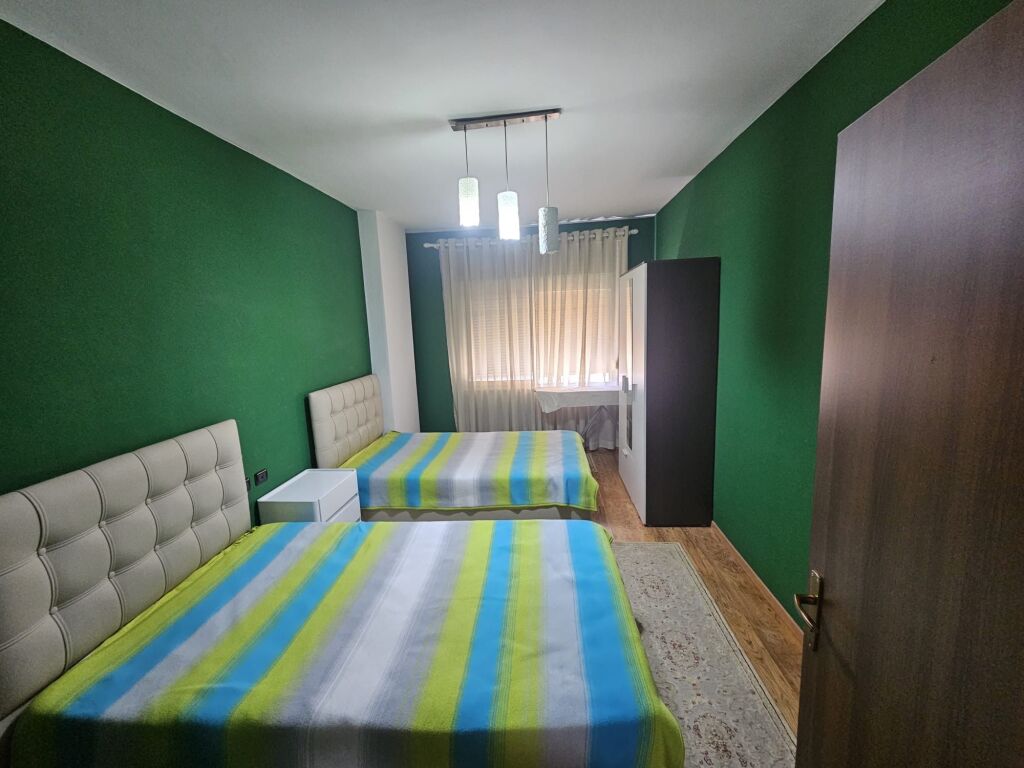 Apartament 2+1+2 me Qira në Astir!