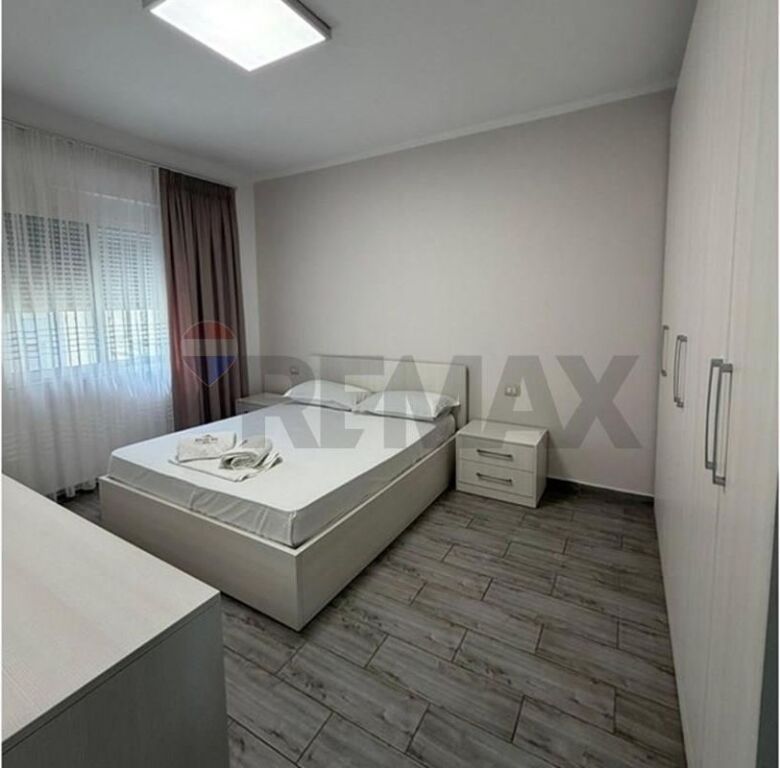 Apartment - For Rent - Epidamn Boulevard, Durres