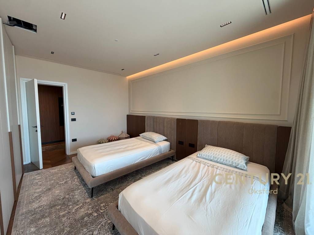 🏙️ Luxury Apartment 2+1 for Sale with Parking Spot in Downtown Tirana | 24th Floor | View of Air Albania Or: