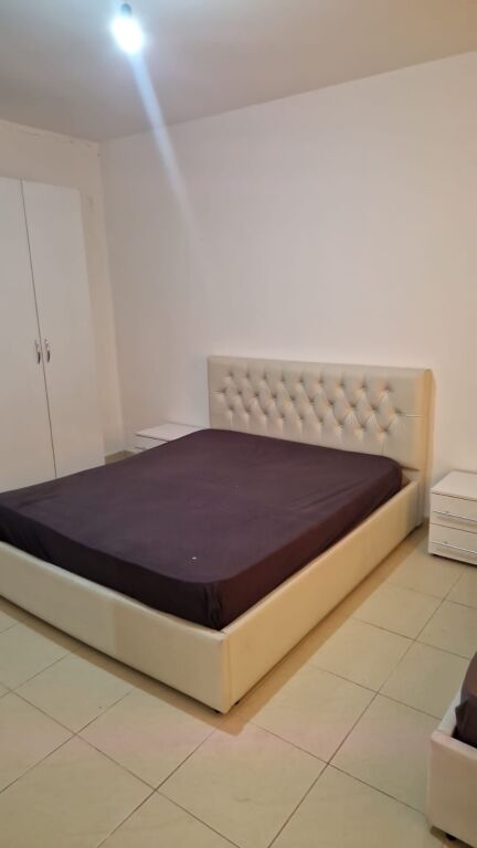 Apartsment 1+1 me qira te Rruga e Dibres
