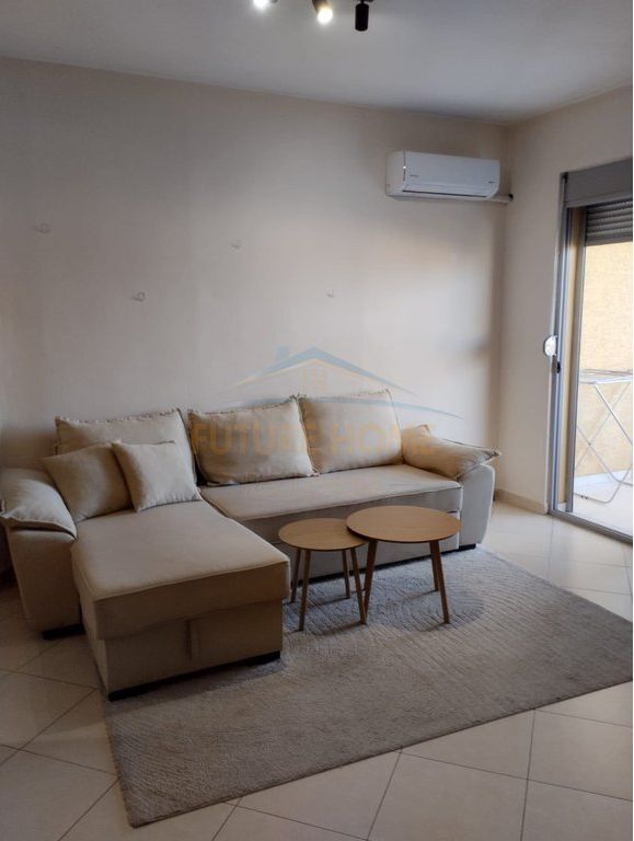 Affitto, Appartamento 1+1, Spiaggia Hekurudha, Durres.