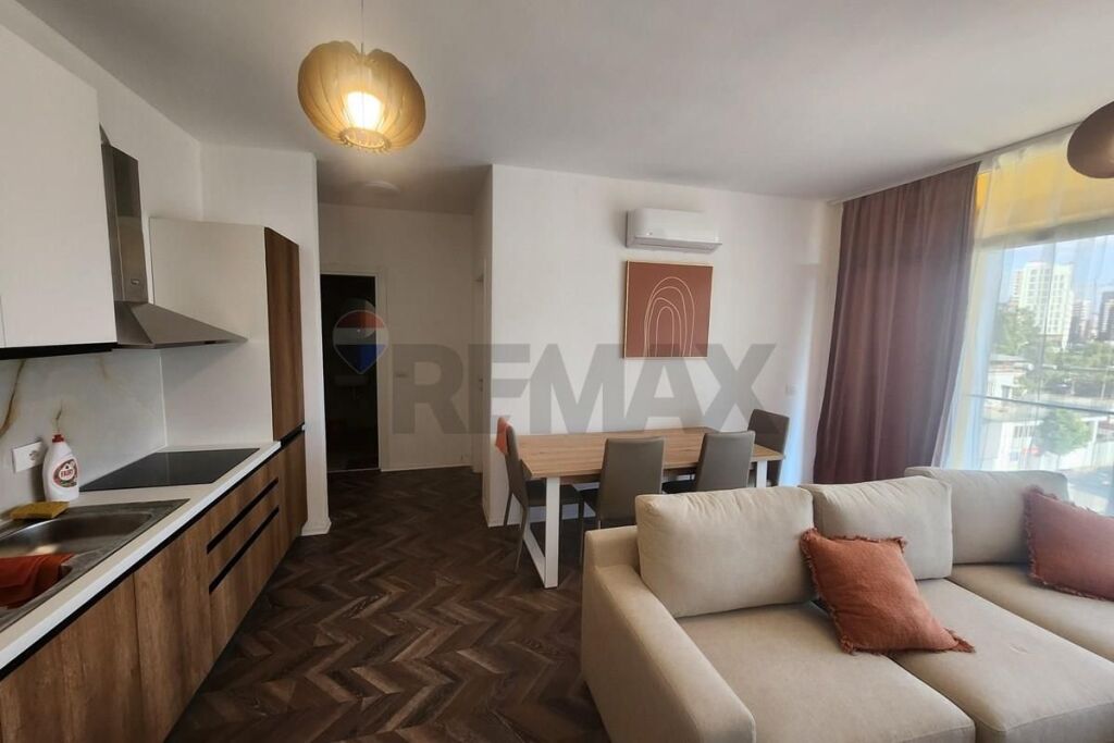 APARTAMENT 2+1 ME QIRA TEK BULEVARDI I RI!