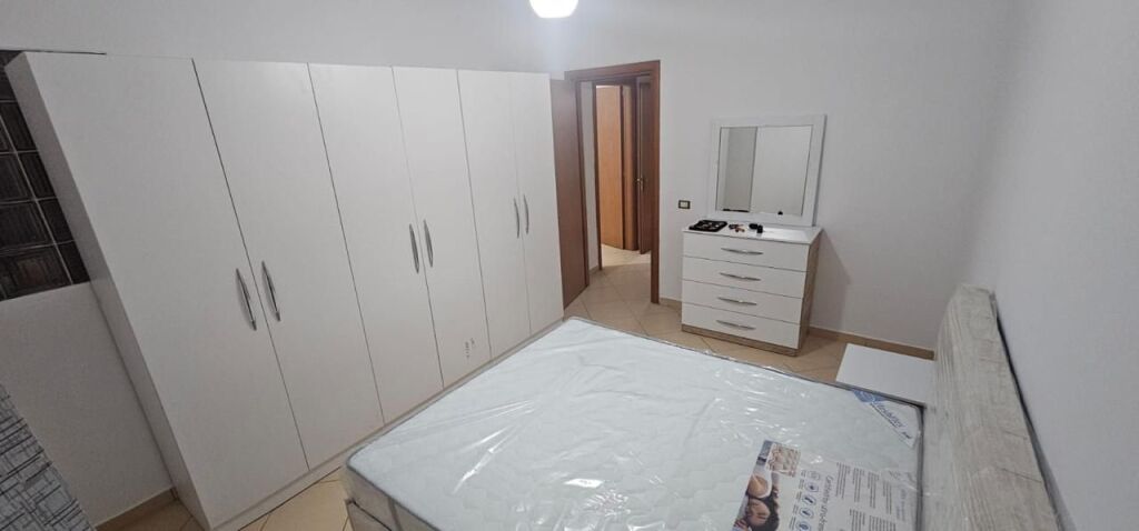 Jepet Apartament 2+1+2 ne Yzberisht , 500 MIJE LEKE