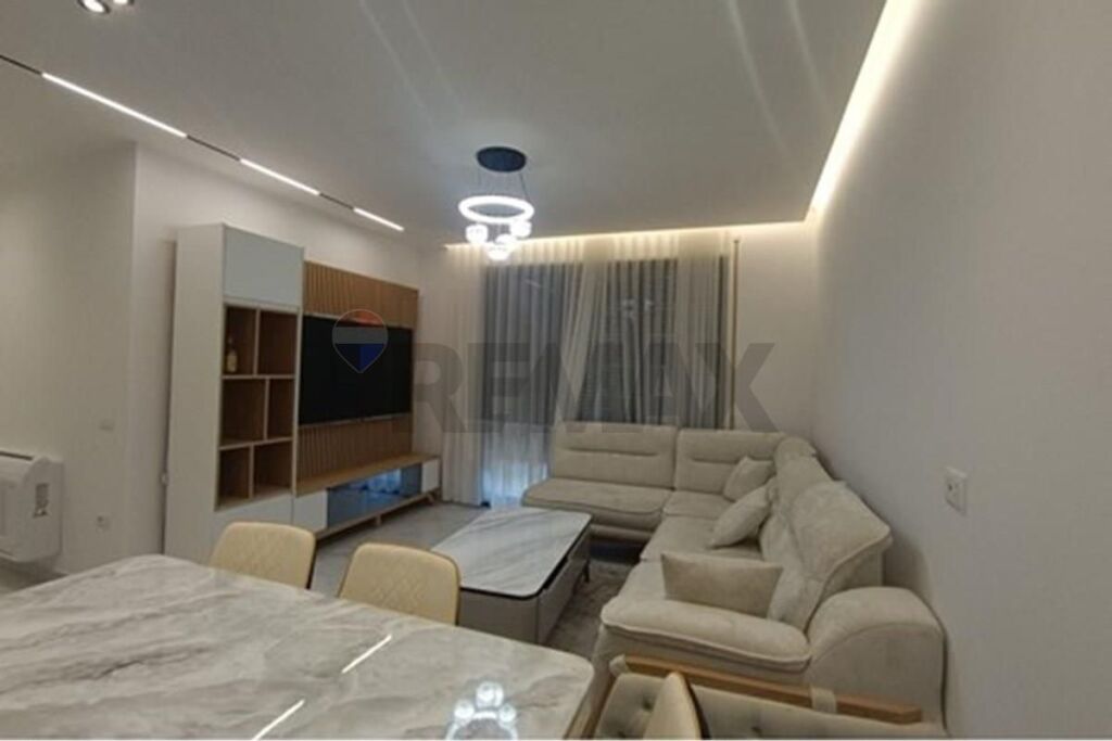 Apartament 3+1+ parking me qera ne Don Bosko