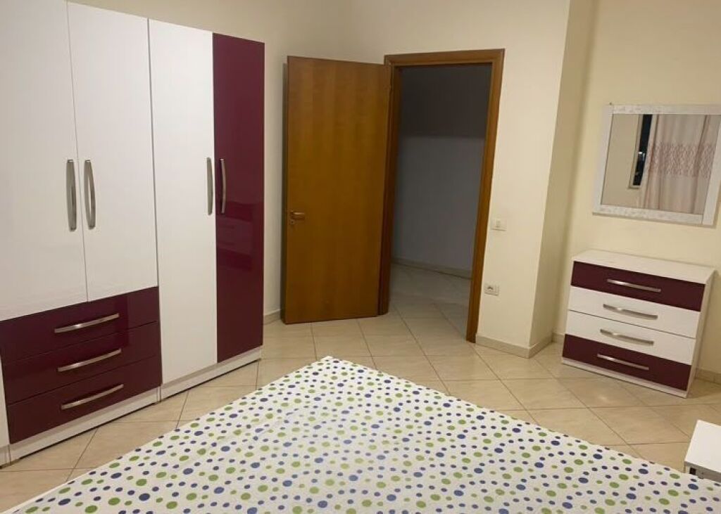 Apartament Me Qera 3+1 Ne Astir (ID B230214) Tirane
