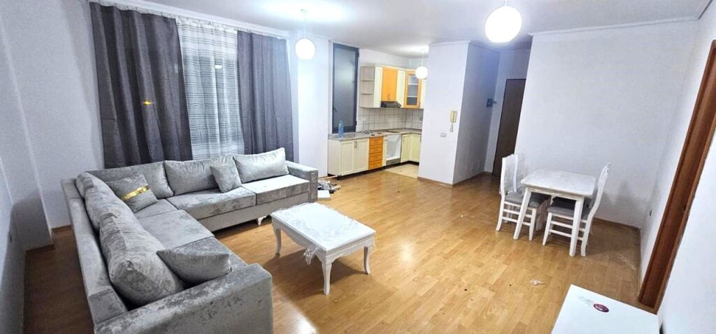 Jepet Apartament 2+1+2 ne Yzberisht , 500 MIJE LEKE