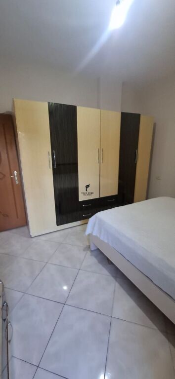 APARTAMENT ME QERA 1+1 LAPRAKE 40.000 LEKE FH-79537