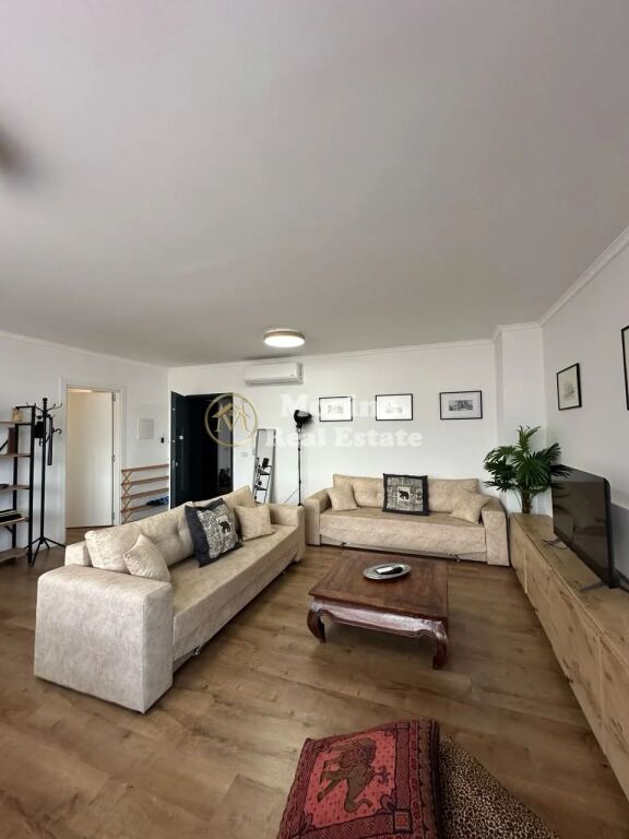 Rent | Apartament 1 + 1 | QENDER — Rruga Mine Peza | 750 €/month