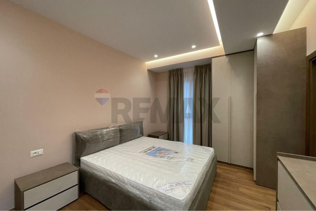 Apartament - Për Qira - Kompleksi Arlis, Tiranë