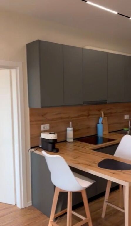 Jepet me qira apartament 2+1+2 me post parkimi te Garden Building