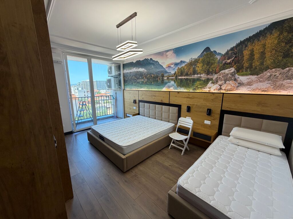 Apartament me qira 1+1 + post parkimi  Rruga 4 Deshmoret