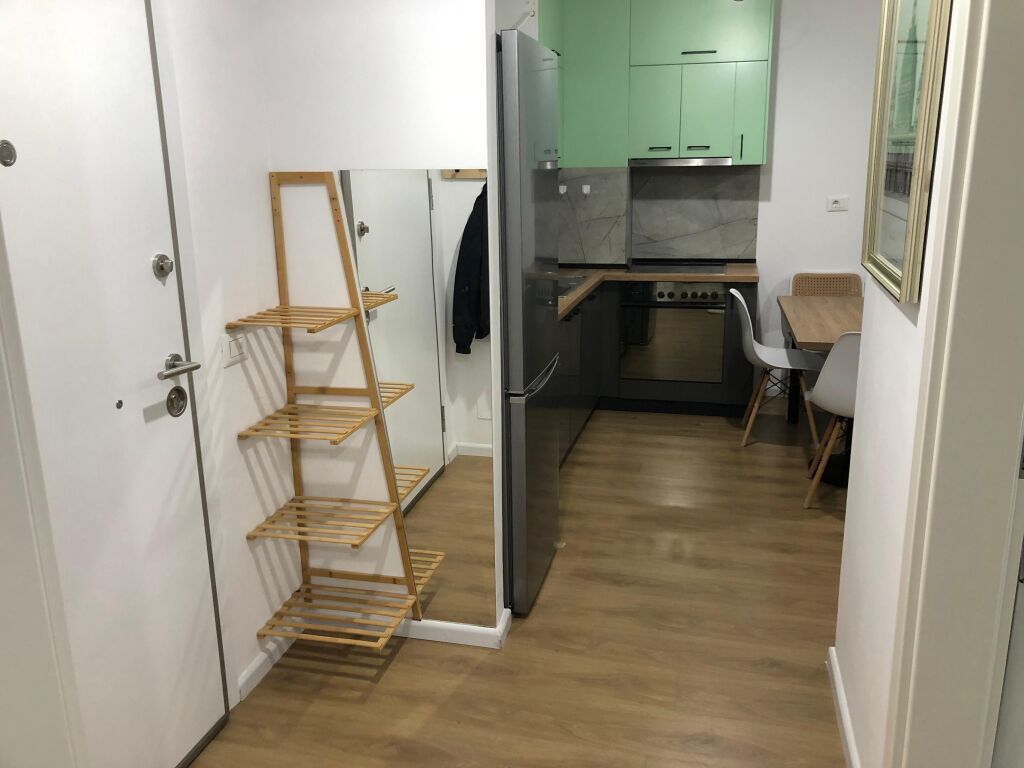 Apartament 1+1, Kaimi Ali Dem!
