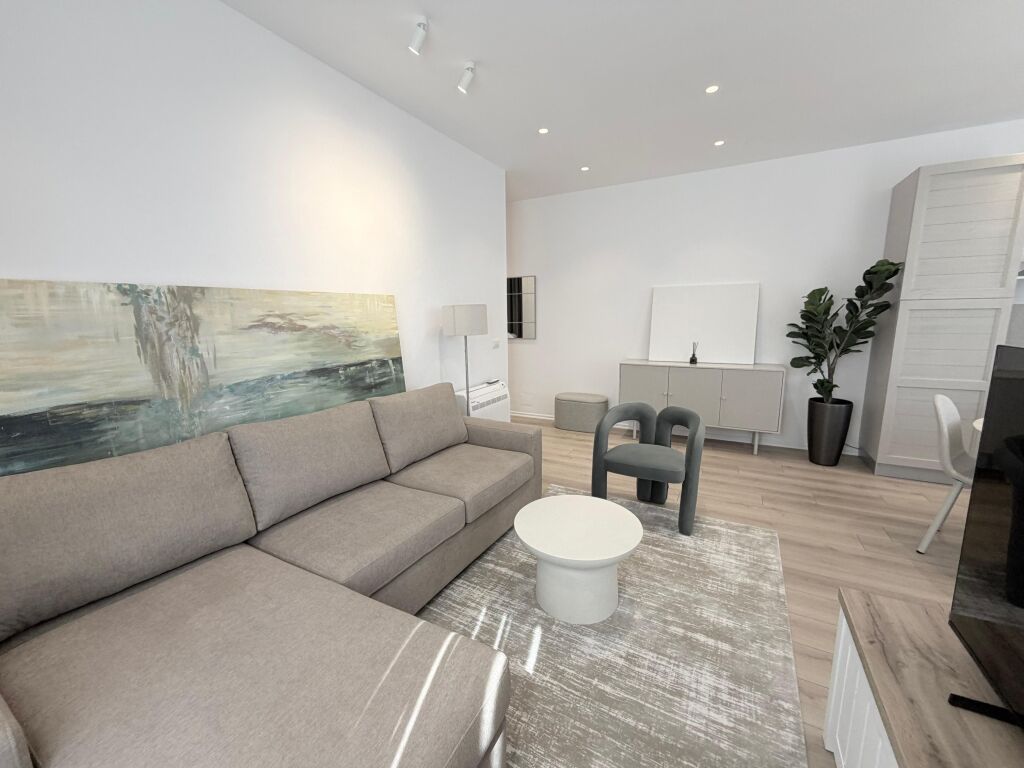 🏡 APARTMENT 1+1 + PARKING SPACE FOR RENT – PARIS COMMUNE