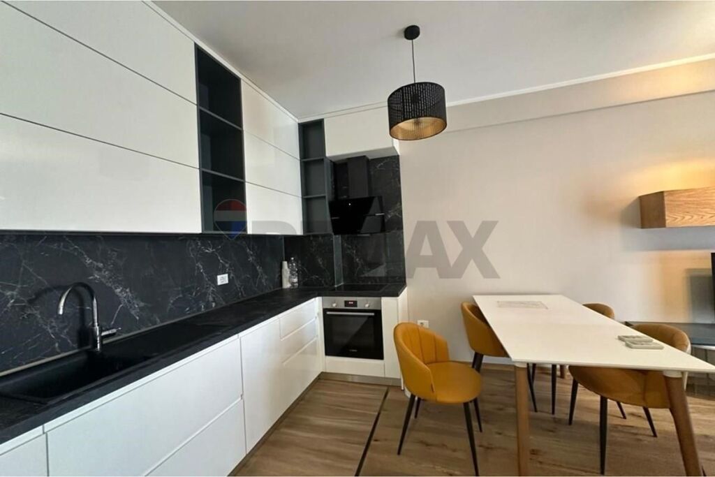 Apartament 1+1 me qera tek Foleja e Gjelber