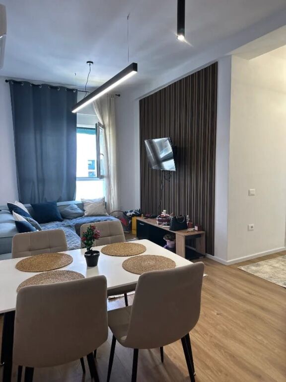 Apartament 2+1 me qera ne Ali Dem