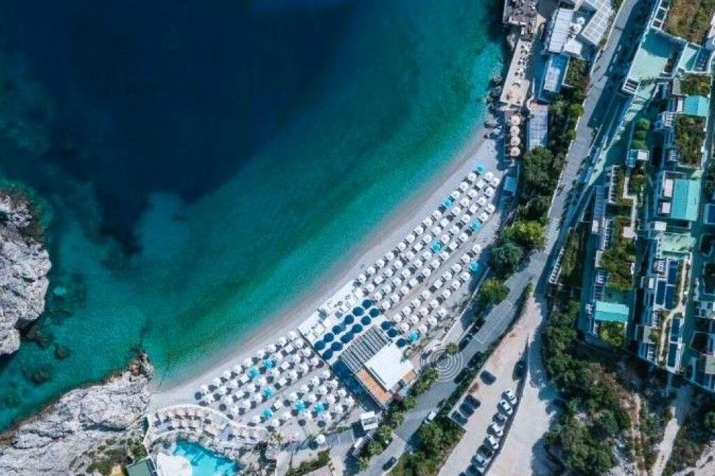 **🏡 Studio + Parking for Sale in Folie Village, Jalë**