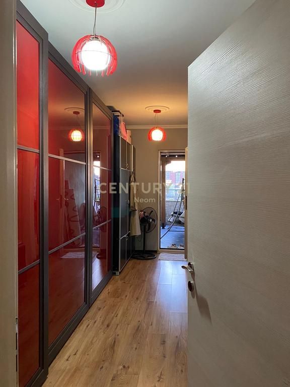 4+1 apartment for sale near Delijorgji Complex, on the edge of Bajram Curri Boulevard