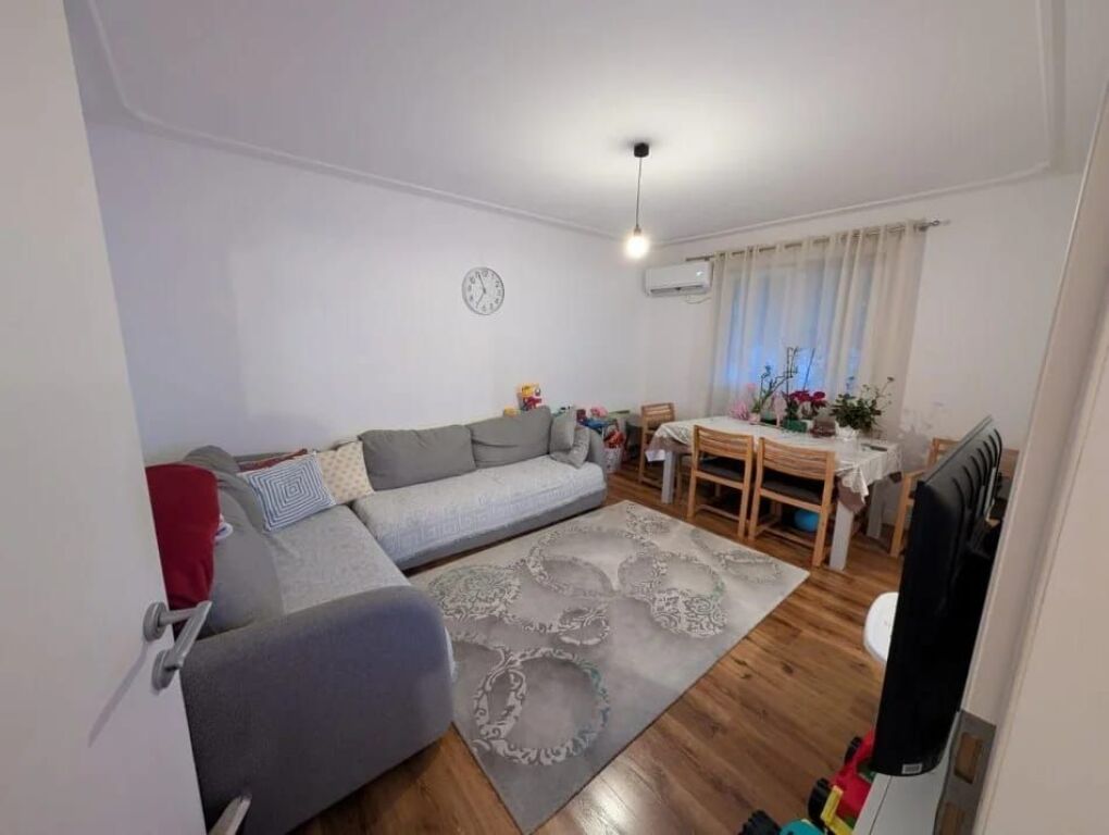 Apartment 2+1 for Sale Kongresi i Lushnjes Street / Near the former Bus Park
