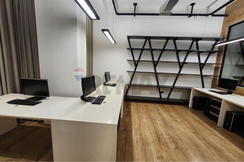 Ufficio in affitto in Via Dritan Hoxha