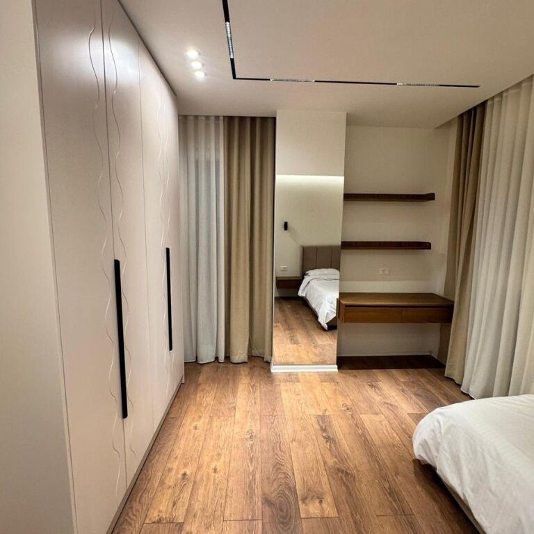 🏡✨ Apartament 2+1 + Post Parkimi me Qira – Xhamllik ✨🏡
