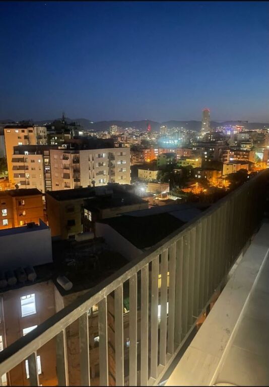 🏠 Jepet me qera apartament 2+1+2 në Brryl  📍 Pranë Shkollës Niket Dardani