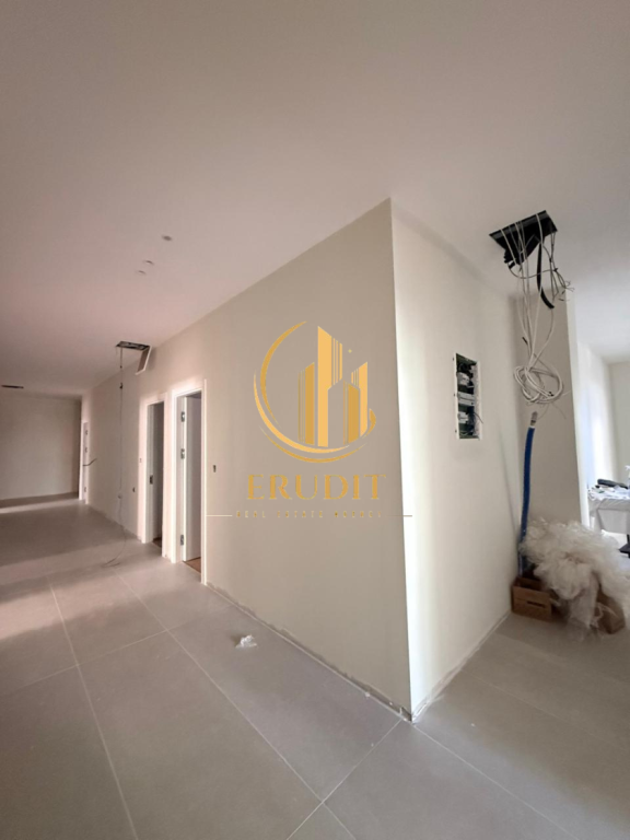 🏨 HOTEL FOR SALE  VLORË 🏨