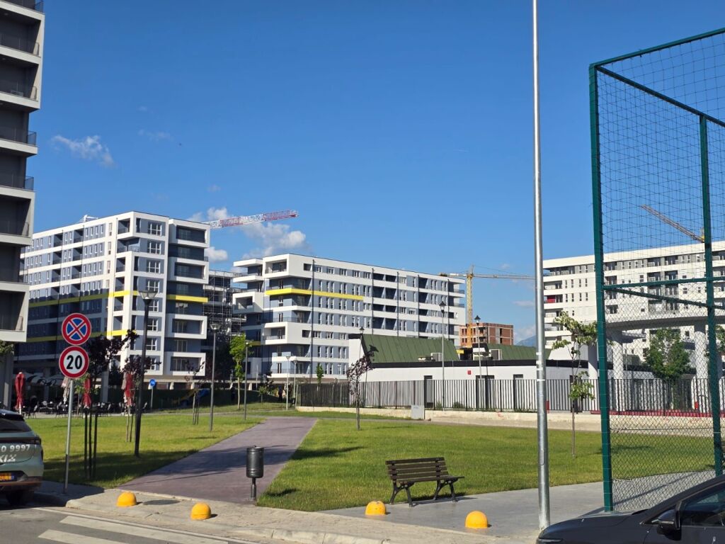 Apartment in Univers City
