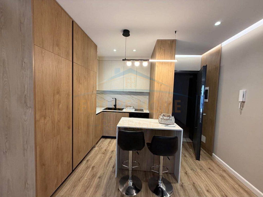 Rent, Apartment 1+1, Complex E88, Laprakë
