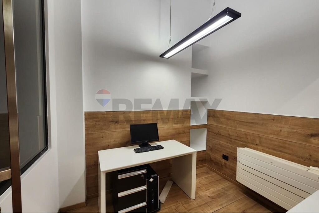 Ufficio in affitto in Via Dritan Hoxha