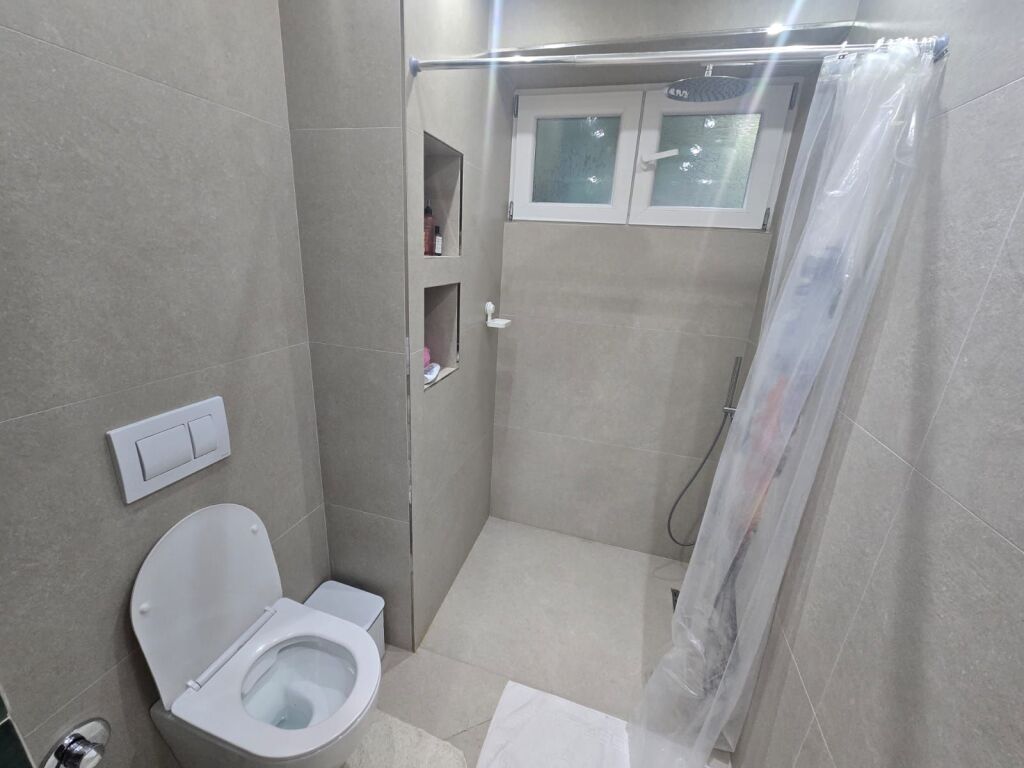🏡 VENDESI APPARTAMENTO DI LUSSO 2+1 – VICINO A BRRYLI 📍