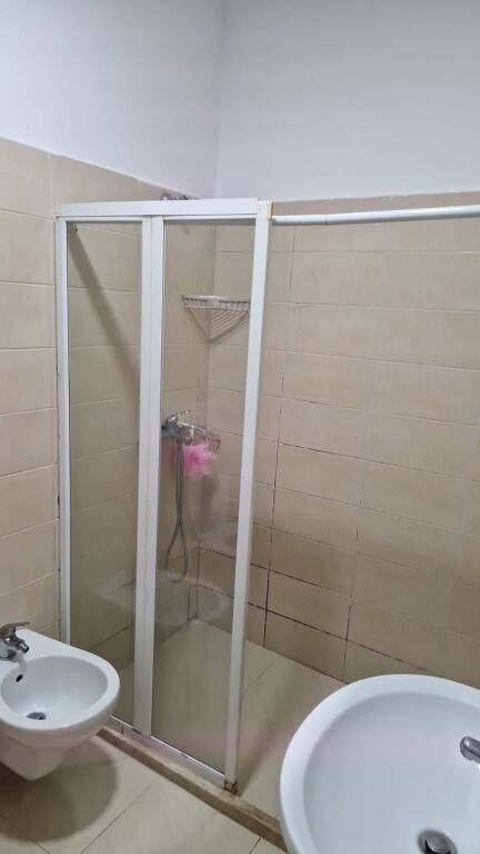 Apartsment 1+1 me qira te Rruga e Dibres