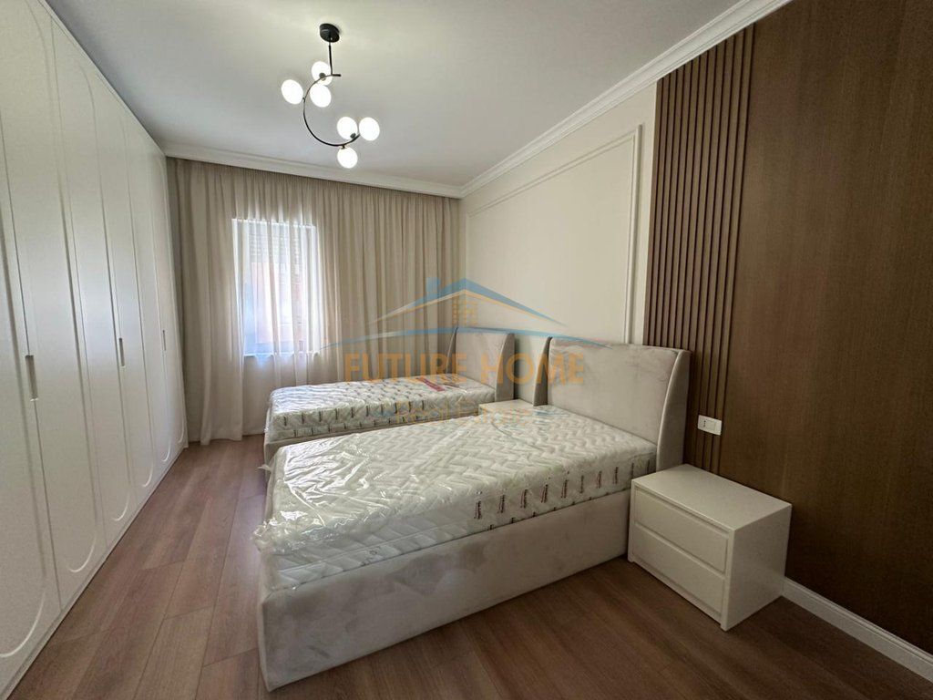 Apartament, Qira, Kompleksi Delijorgji.