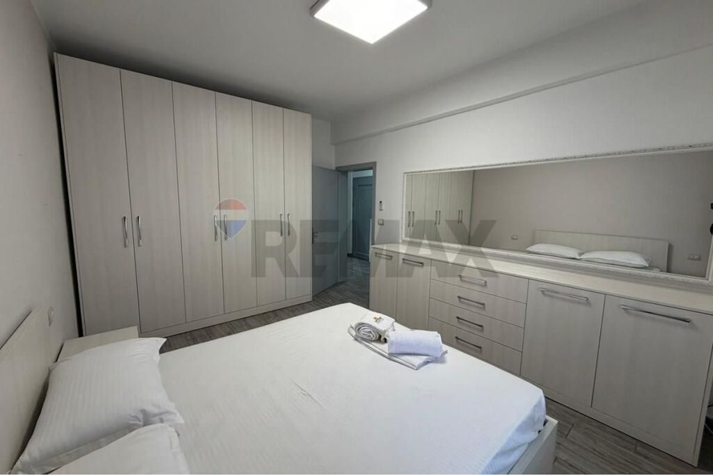 Apartment - For Rent - Epidamn Boulevard, Durres