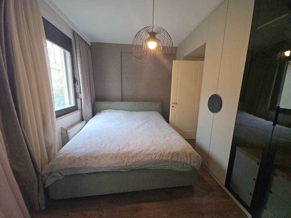 Liqeni i Tiranes - Jepet me qira Apartament 3+1+2 + Post Parkimi pranë Nobis!