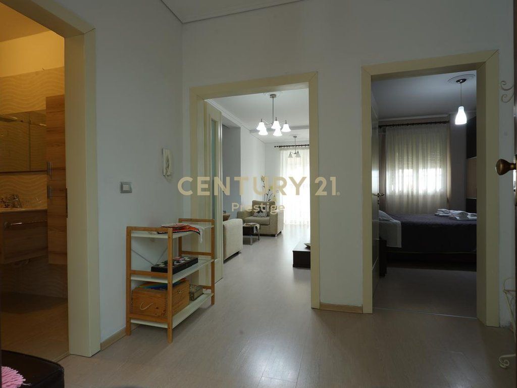 APARTMENT 2+1+2 FOR SALE, "ALI VISHA" STREET, NEAR THE ELECTRIC MARKET, TIRANA!
