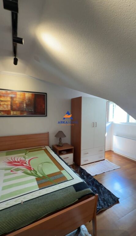 SHITET SUPER VILE 2 KATSHE + PAPAFINGO "GARDEN VILLAS - TEG" 1.300.000 EURO