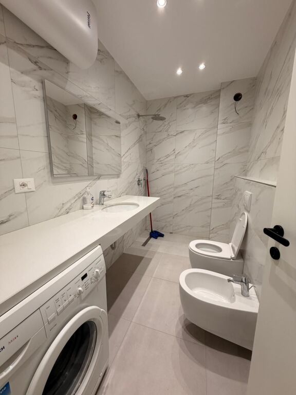 🏡 Apartament 2+1 për Qira prane Stacionit te Trenit Durres