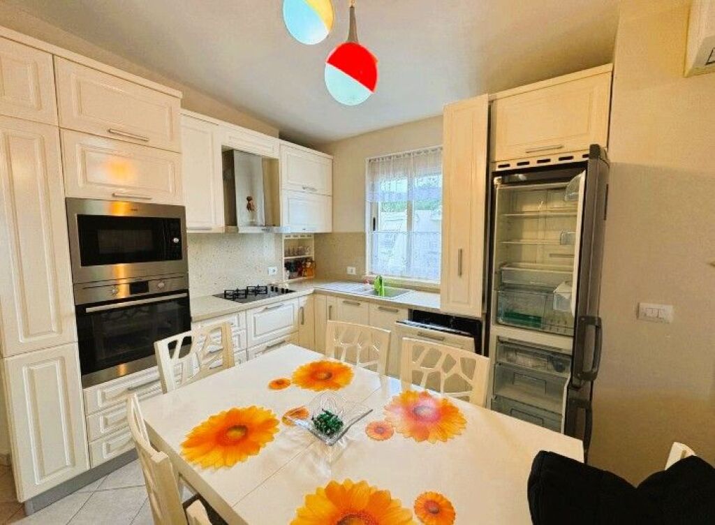 🏡 Apartment 2+1 for Sale at Lura Complex 1, Lalzi Bay🌊